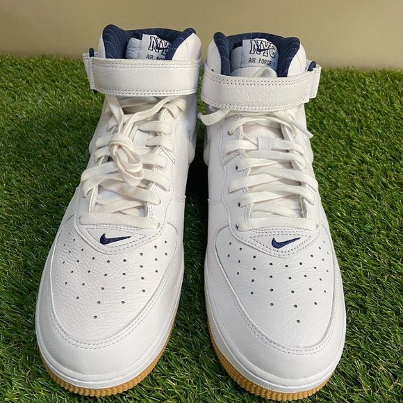 Nike Air Force 1 Mid QS \